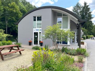 Touristinfo - E-bike rental (6 Bikes) April-September.